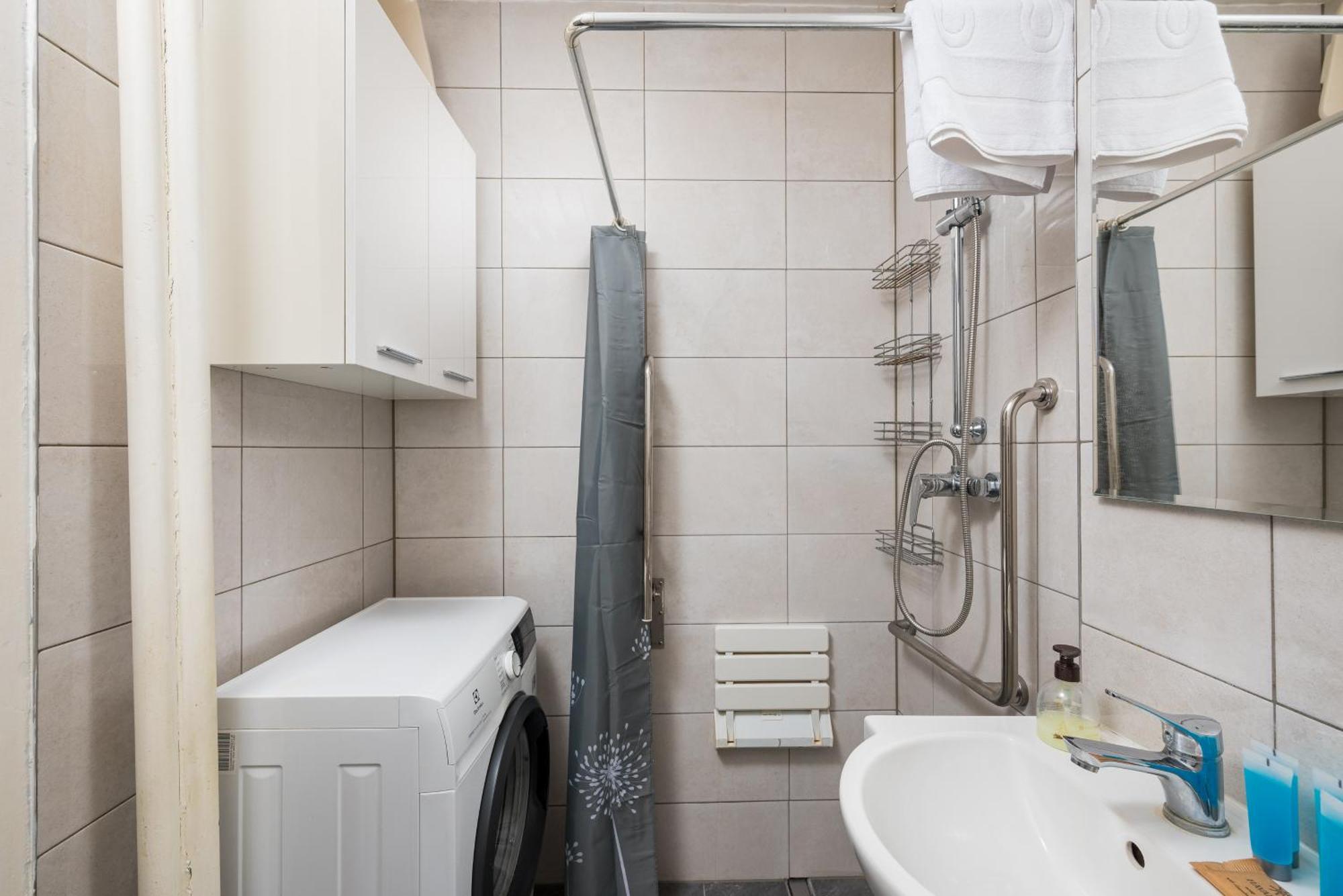 Wola Mila Standard Apartment 华沙 外观 照片
